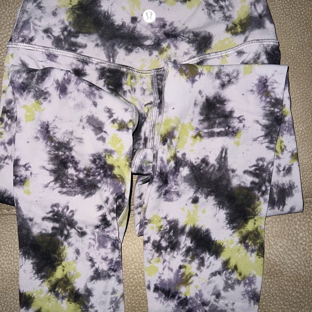 Lululemon leggings, size 2